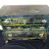 Pour Painted Dresser 30X42